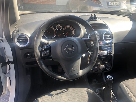 Opel Corsa 8 of 8