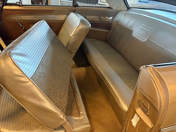 Chrysler Windsor 18 of 28