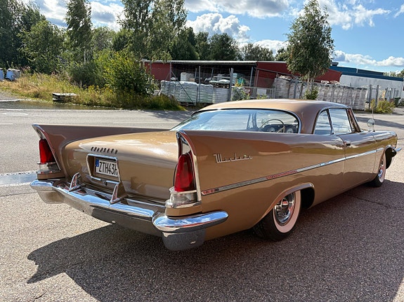 Chrysler Windsor 3 of 28