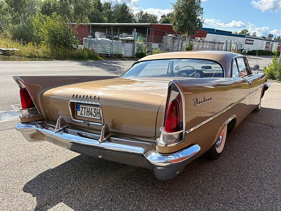 Chrysler Windsor 8 of 28