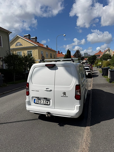 Peugeot Partner 3 of 6