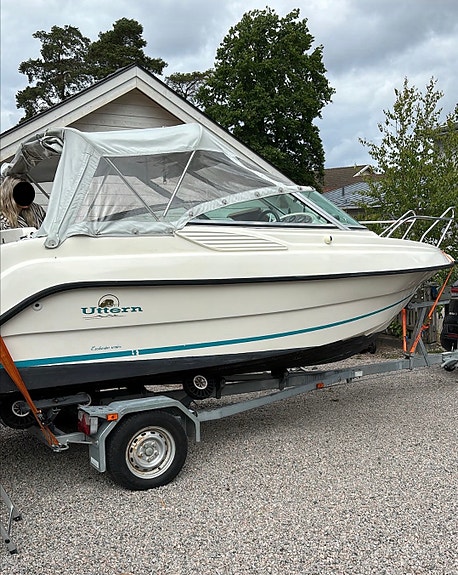 Uttern 5500 DC exclusive 4 of 4