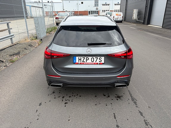 Mercedes-Benz C300 3 of 6