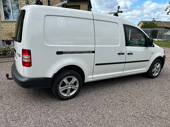 Volkswagen Caddy Maxi 2 of 7