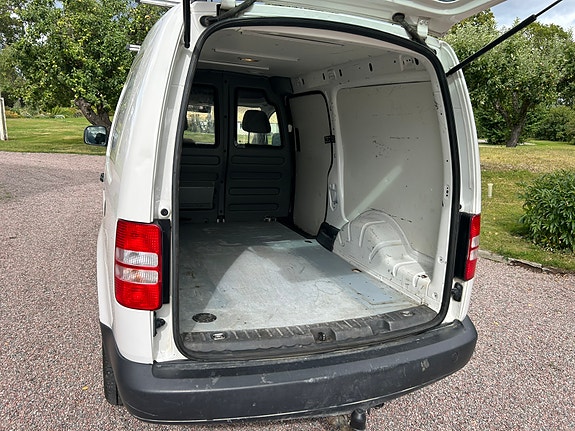 Volkswagen Caddy Maxi 5 of 7