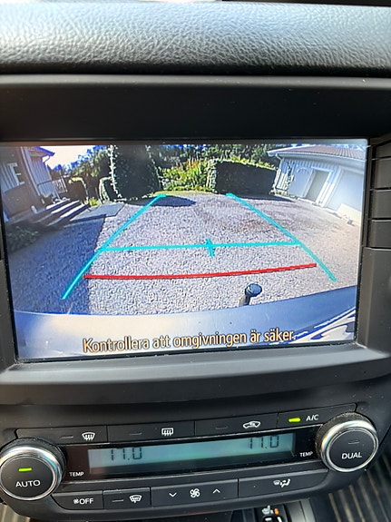 Toyota Avensis 4 of 7