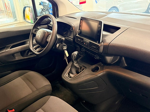 Citroen Berlingo 8 of 17