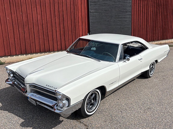 Pontiac Bonneville 4 of 27