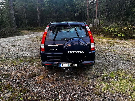 Honda CR-V 4 of 7