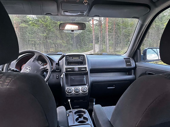 Honda CR-V 5 of 7
