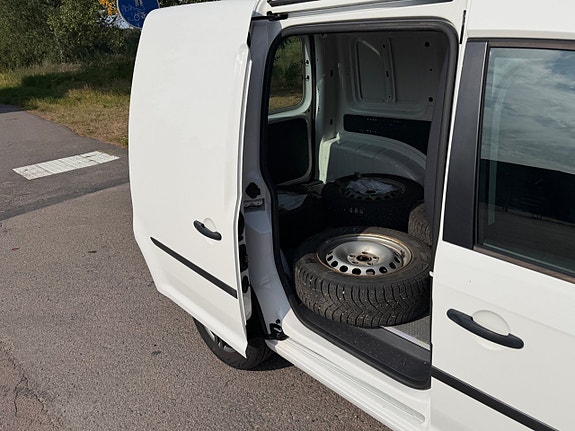 Volkswagen Caddy 11 of 21
