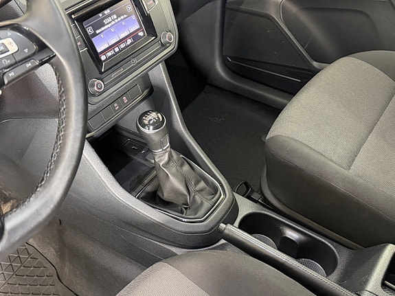 Volkswagen Caddy 21 of 21