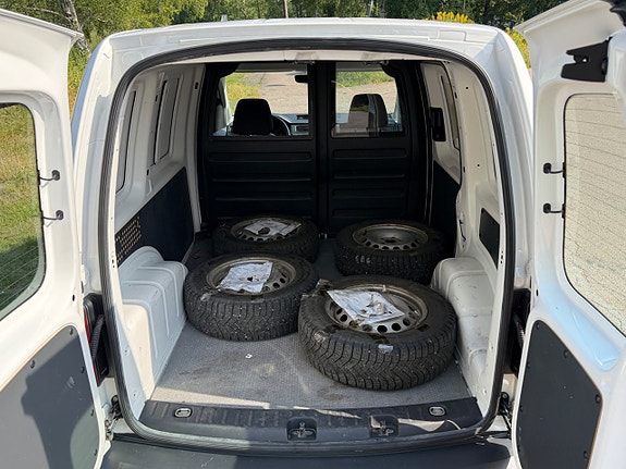 Volkswagen Caddy 9 of 21