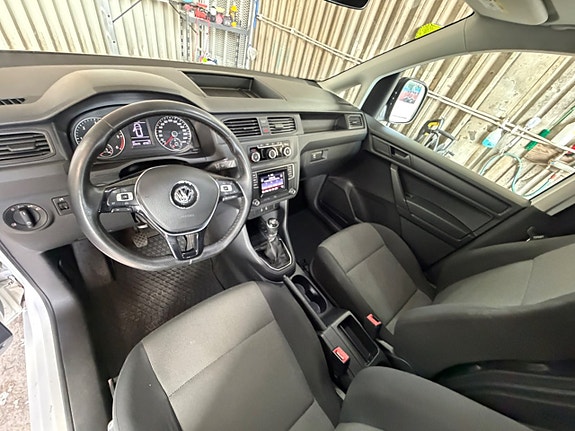 Volkswagen Caddy 20 of 21