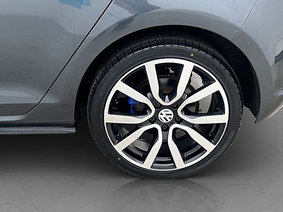 Volkswagen Golf I 26 of 28