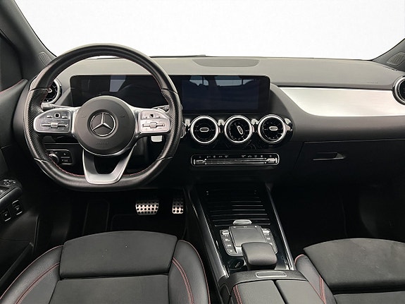 Mercedes-Benz B250 e 11 of 30