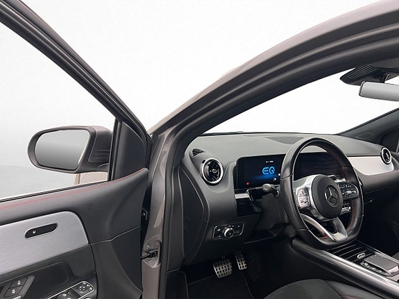 Mercedes-Benz B250 e 9 of 30