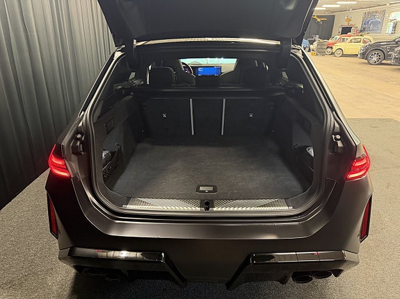 BMW M5 15 of 19