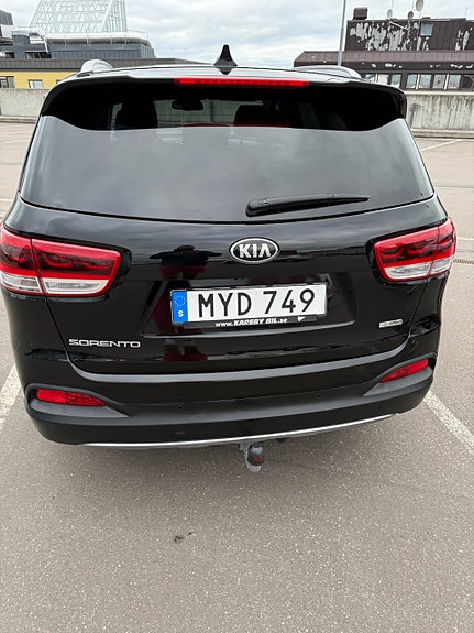 Kia Sorento 11 of 11