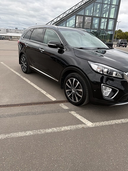 Kia Sorento 8 of 11