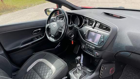 Kia Ceed 10 of 12