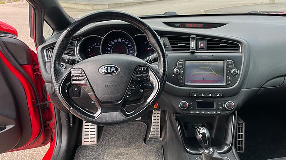 Kia Ceed 9 of 12