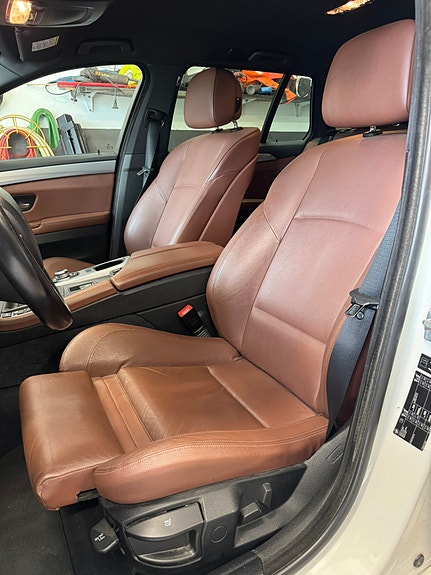 BMW 528i 6 of 6