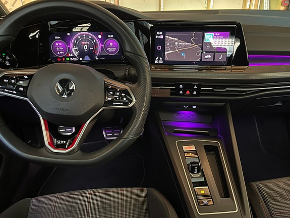 Volkswagen Golf VIII 7 of 8