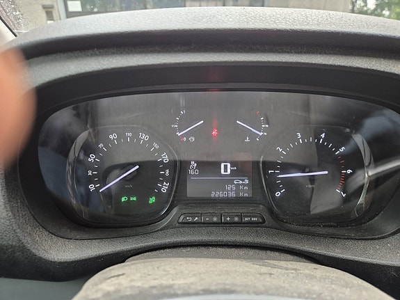 Peugeot Expert 7 of 14