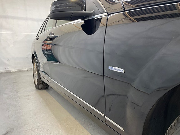 Mercedes-Benz C180 7 of 11