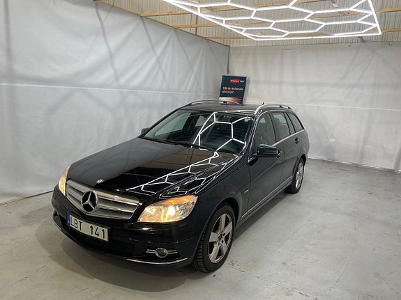 Mercedes-Benz C180