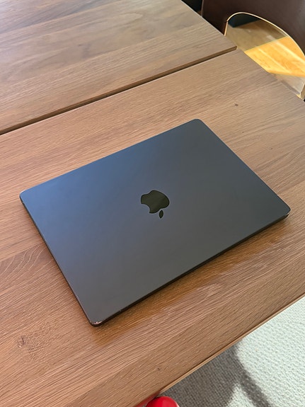 Apple MacBook Pro 14” M3 Max / 36 GB RAM, 1TB – mycket fint skick