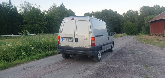 Peugeot Expert 2 of 4
