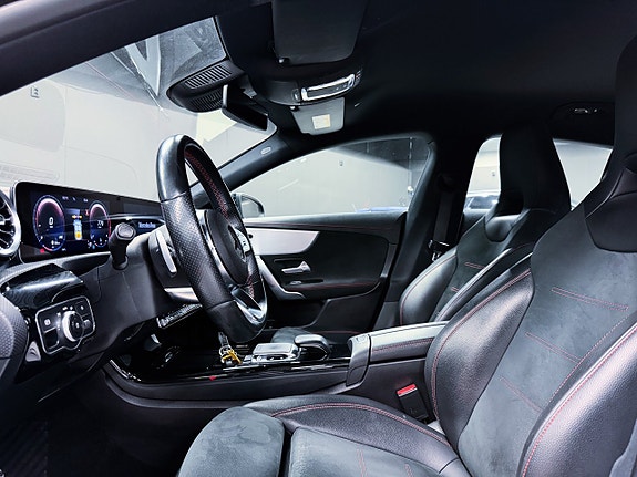Mercedes-Benz CLA200 5 of 20