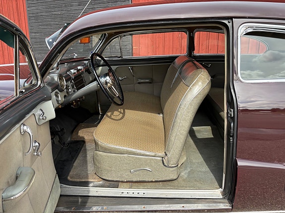 Buick Roadmaster 14 of 27