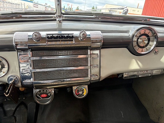 Buick Roadmaster 23 of 27