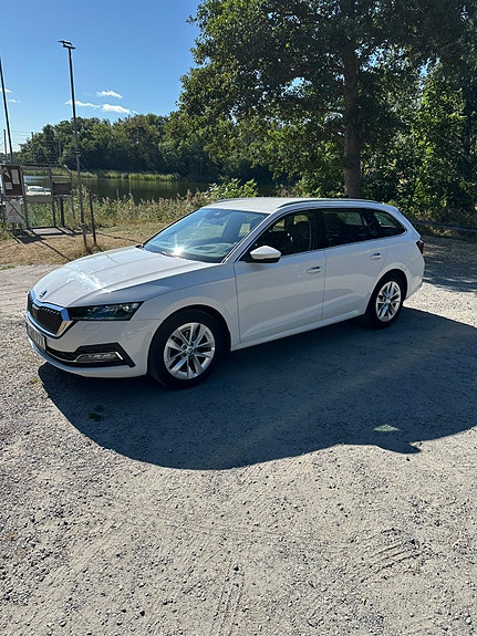 Skoda Octavia 4 of 21