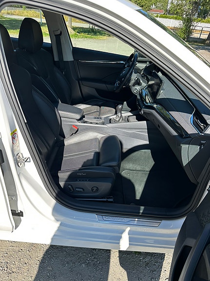 Skoda Octavia 14 of 21