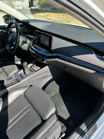 Skoda Octavia 15 of 21