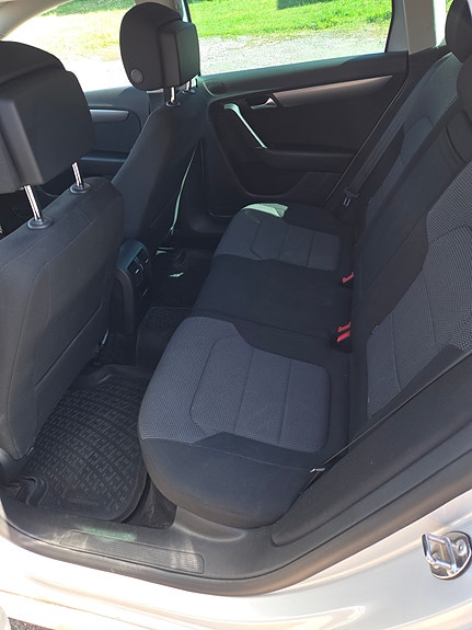 Volkswagen Passat 6 of 6