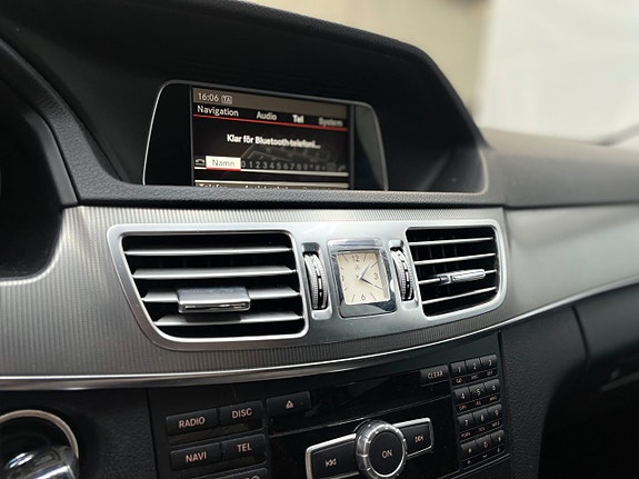 Mercedes-Benz E220 14 of 15
