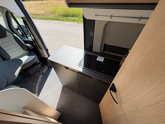 Sunlight *5.99m*Nya 140hk Euro6*Nybilsgaranti/Täthetsgaranti*1 ägare* 15 of 22