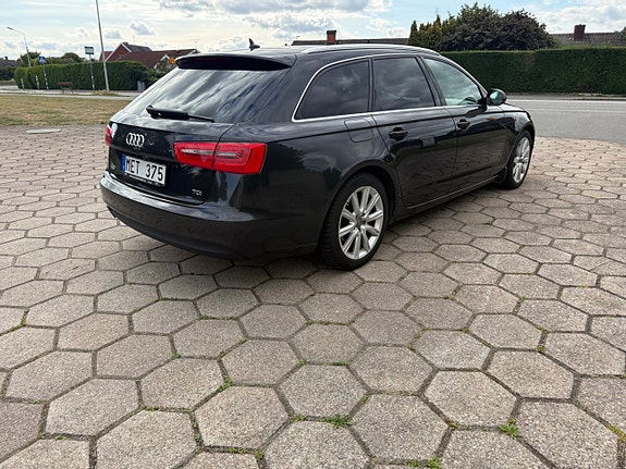 Audi A6 5 of 15