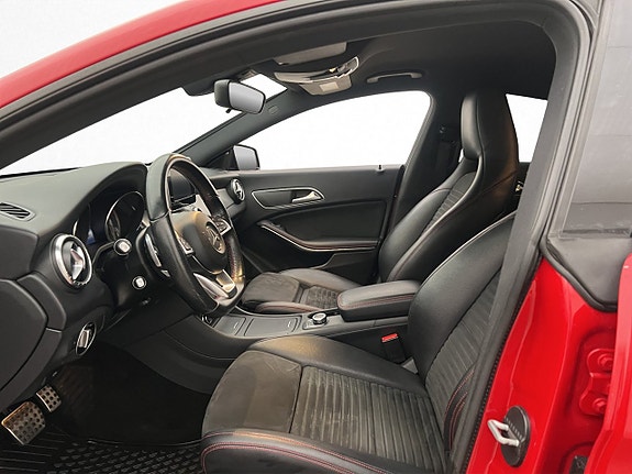 Mercedes-Benz CLA220 d 10 of 28