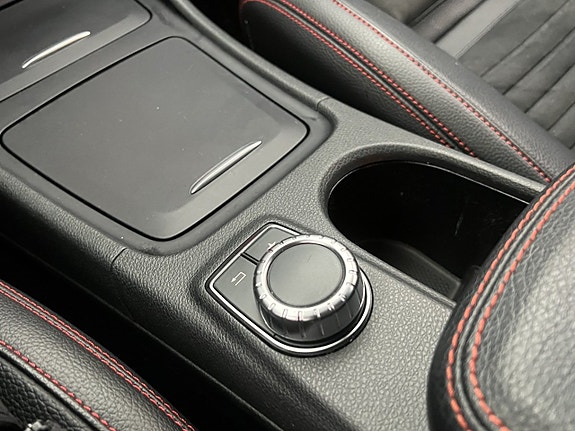 Mercedes-Benz CLA220 d 19 of 28