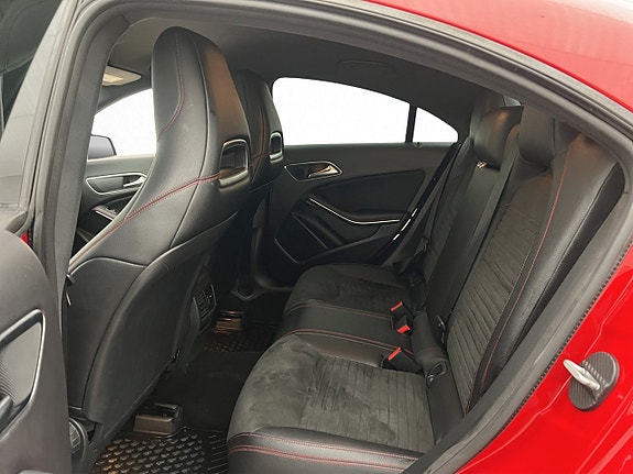 Mercedes-Benz CLA220 d 23 of 28