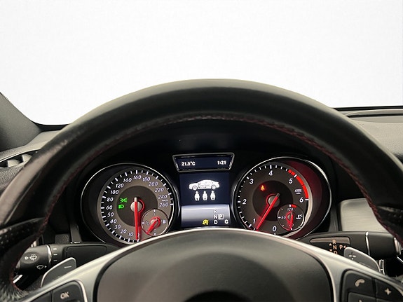 Mercedes-Benz CLA220 d 14 of 28