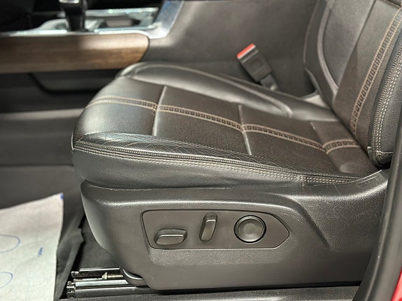 Chevrolet Silverado 1500 23 of 29