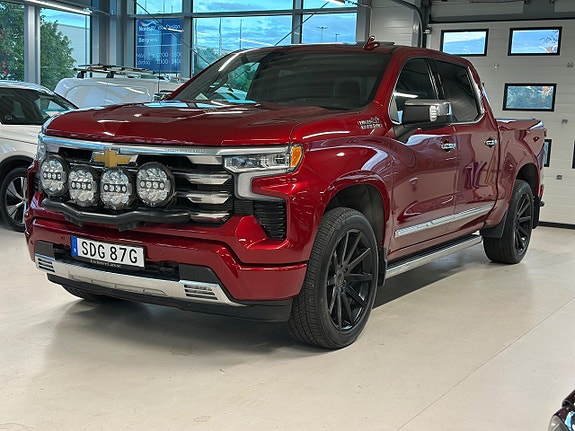 Chevrolet Silverado 1500 3 of 29