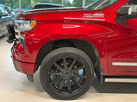 Chevrolet Silverado 1500 4 of 29